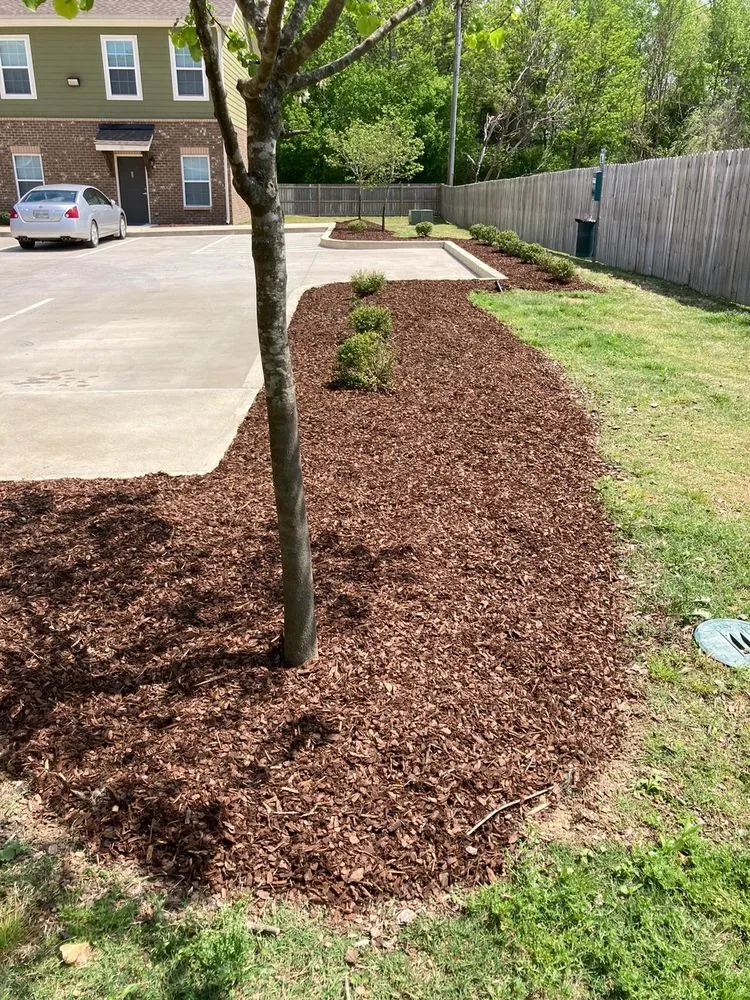 Reliable lawn mowing service near you across Shelbyville, TN - Quiñonez Lawn Care