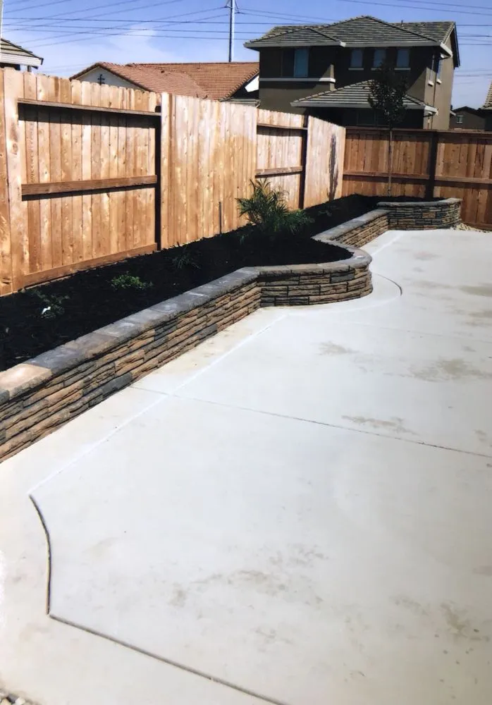 Professional landscape design experts serving Elk Grove, CA - QV Landscaping & Maintenance