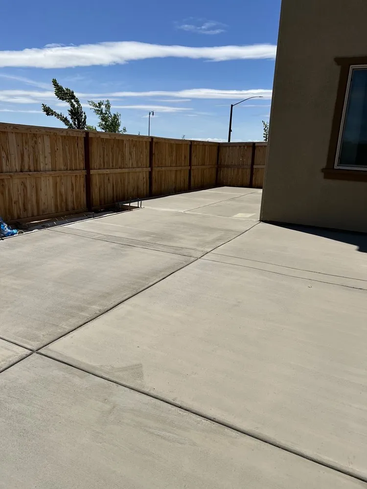 Custom yard cleanup service in Elk Grove, CA by QV Landscaping & Maintenance