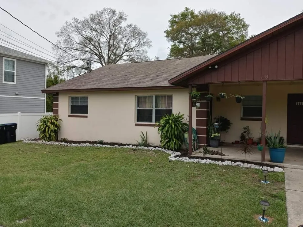 Professional lawn mowing service experts serving Orlando, FL - R & A Greenscapes