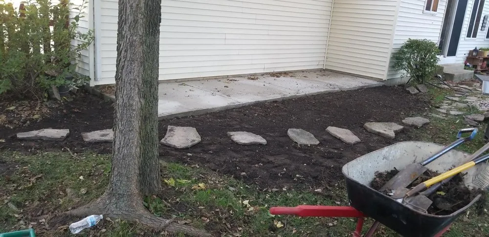 Top-rated yard cleanup service for homes in Round Lake Heights, IL by R & A Landscaping Services