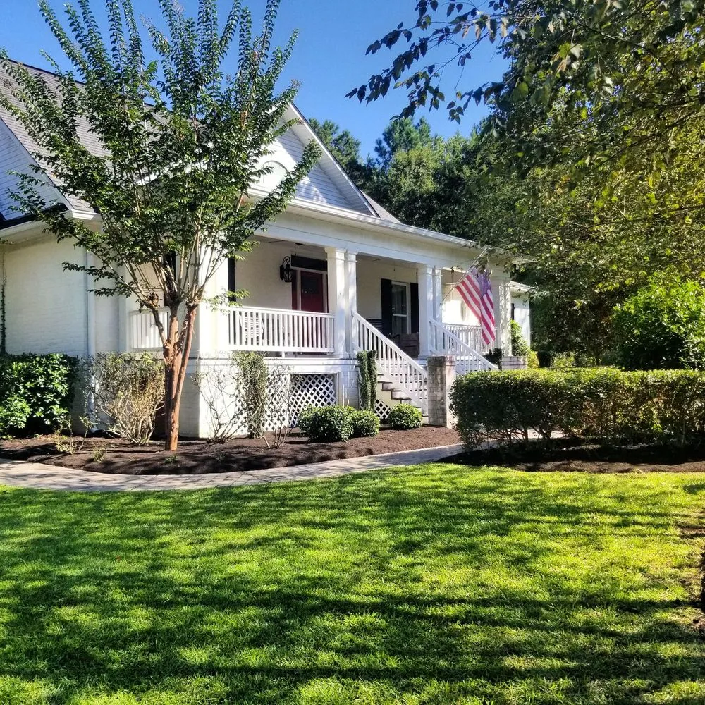 Expert lawn mowing service in Meridian, MS by R & C Landscape & Lawn Service