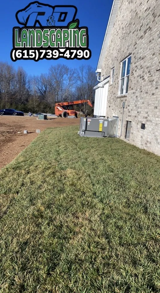 Custom lawn mowing service in Springfield, TN - R & D Landscaping