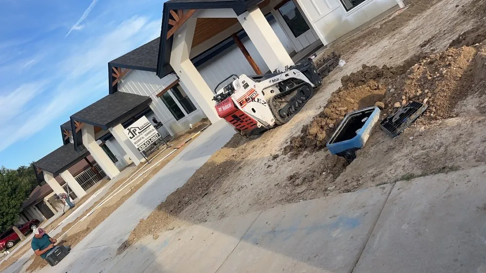 Affordable outdoor landscaping experts serving Eagle Pass, TX - R & D Perez Irrigation & Landscape