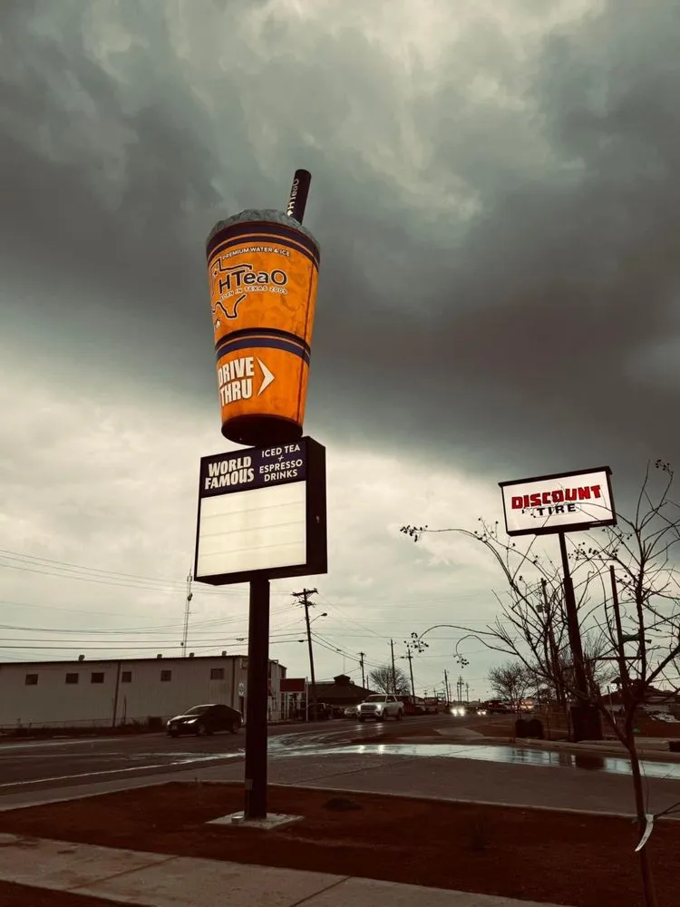 Affordable garden landscaping for beautiful yards across Eagle Pass, TX - R & D Perez Irrigation & Landscape