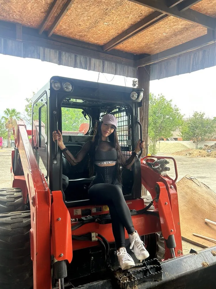 Custom landscaping services for homes in Eagle Pass, TX by R & D Perez Irrigation & Landscape