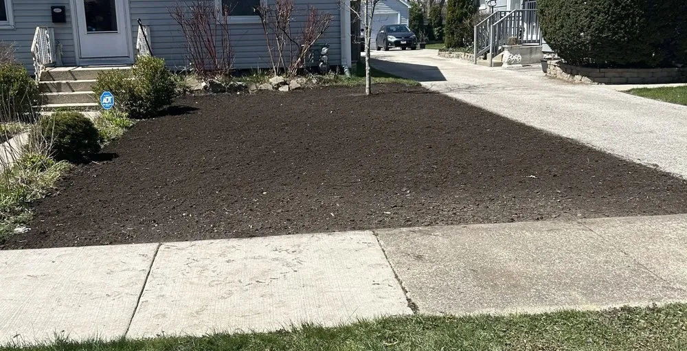 Trusted residential landscaping for beautiful yards across Skokie, IL - R & G Almanza Landscape