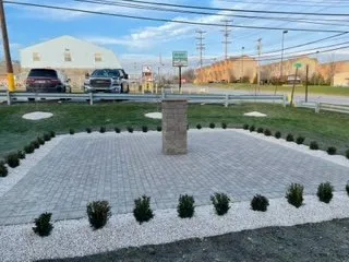 Affordable garden landscaping in Aliquippa, PA by R & G Quality Landscaping