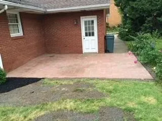 Affordable lawn mowing service in Aliquippa, PA by R & G Quality Landscaping