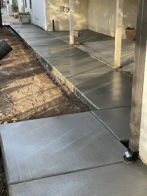 R & H Landscape Construction