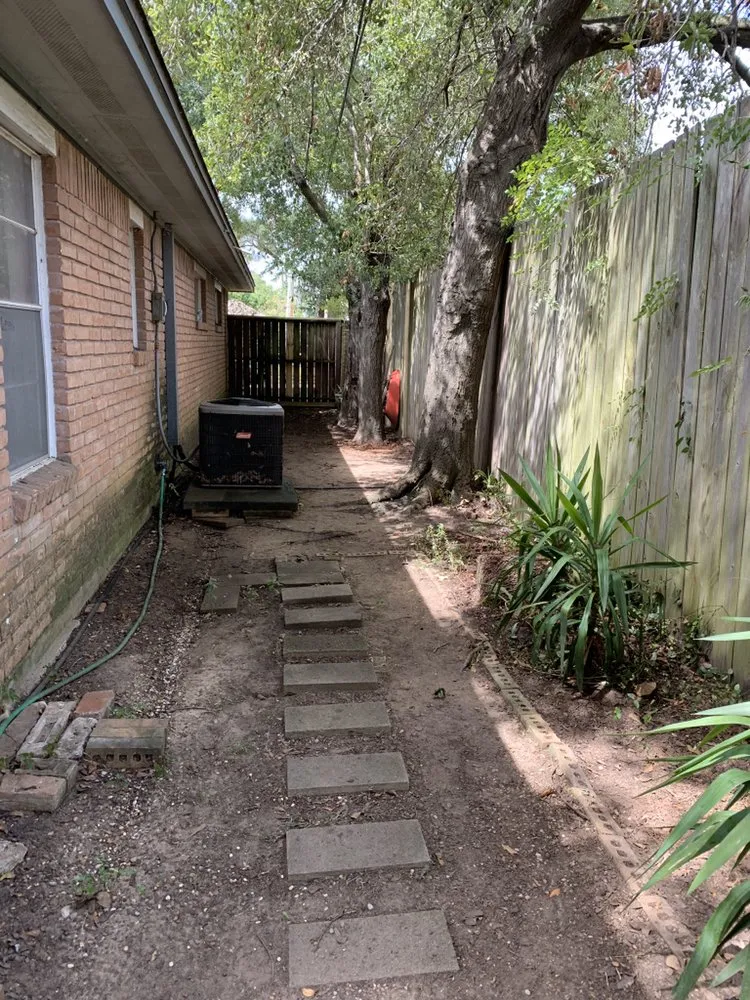 Trusted yard maintenance for outdoor upgrades in Houston, TX by R & J Handyman Services & Landscaping