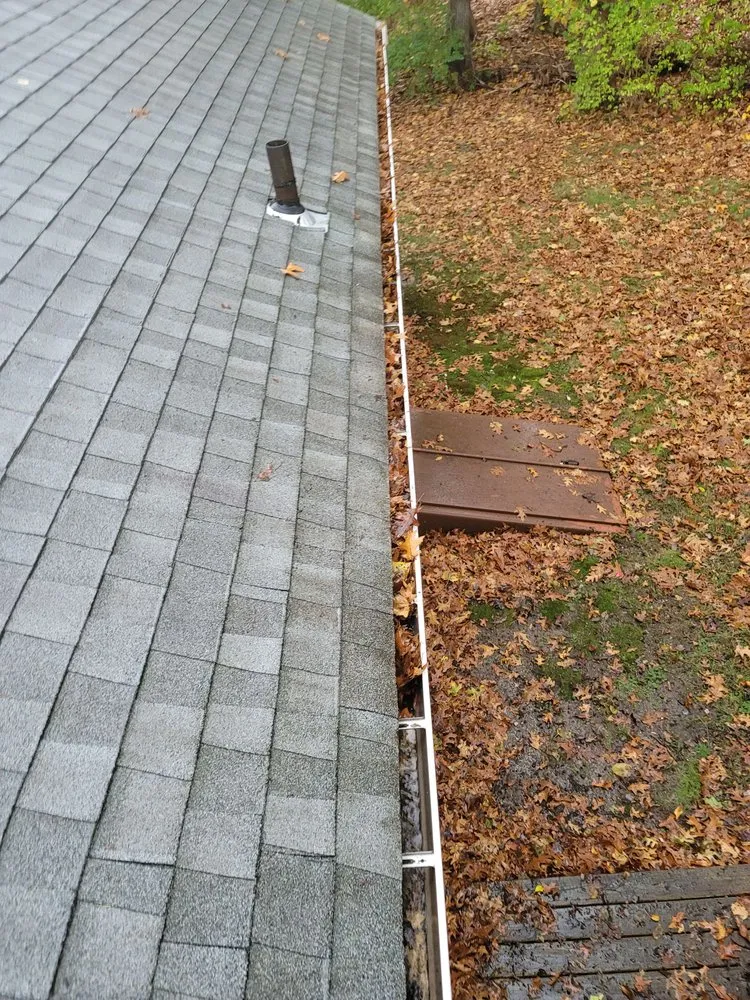 Professional lawn mowing service near you in Plymouth, MA by R & J Landscaping