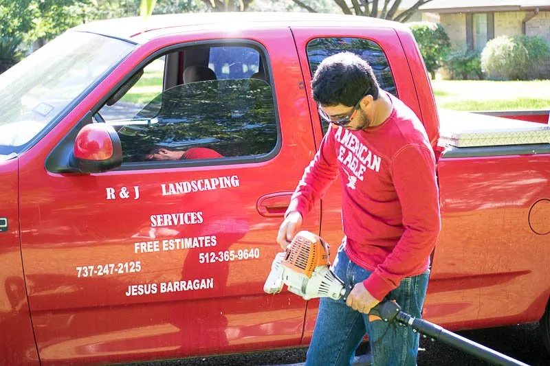 Reliable yard maintenance in Taylor, TX - R & J Landscaping