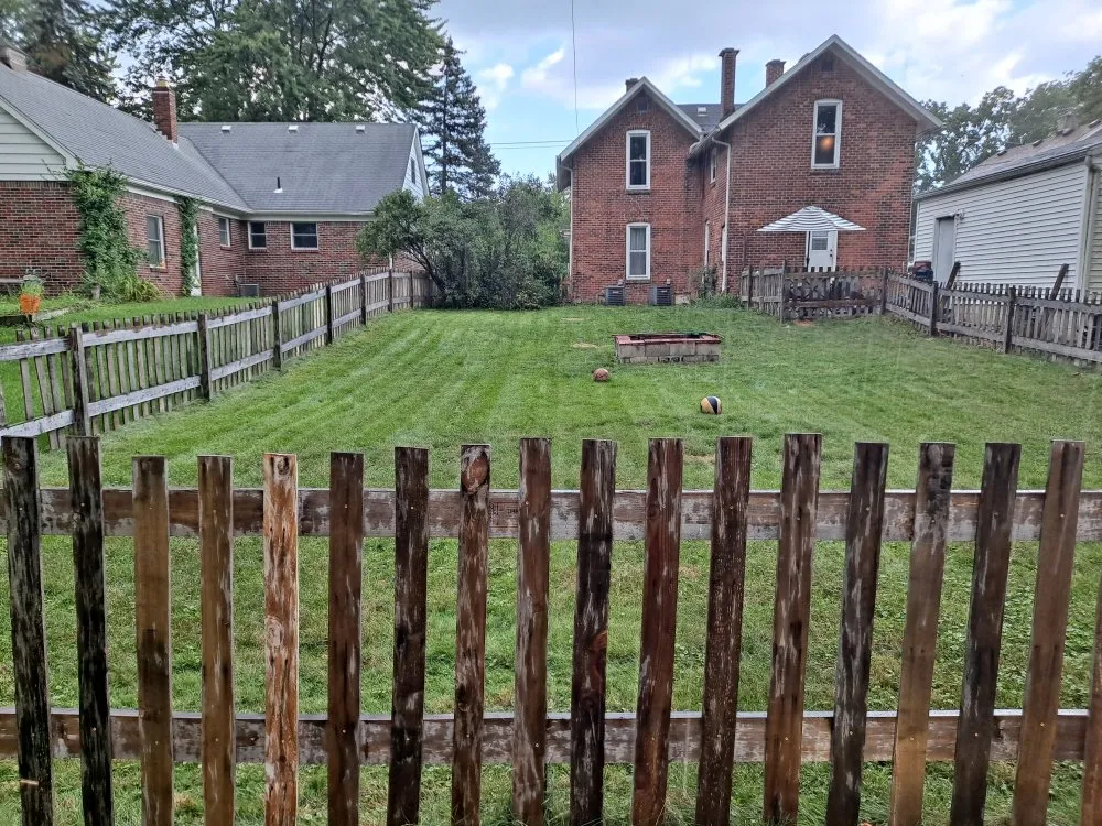 Reliable yard cleanup service near you across Toledo, OH - R & J Lawncare