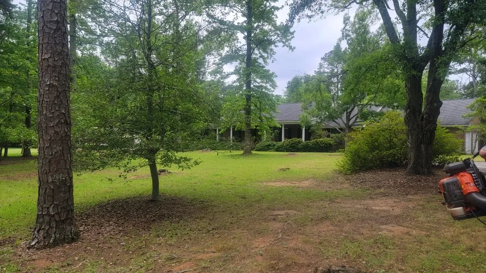 Reliable landscaping services with custom design in Anderson, SC by R & L Lawn Maintenance