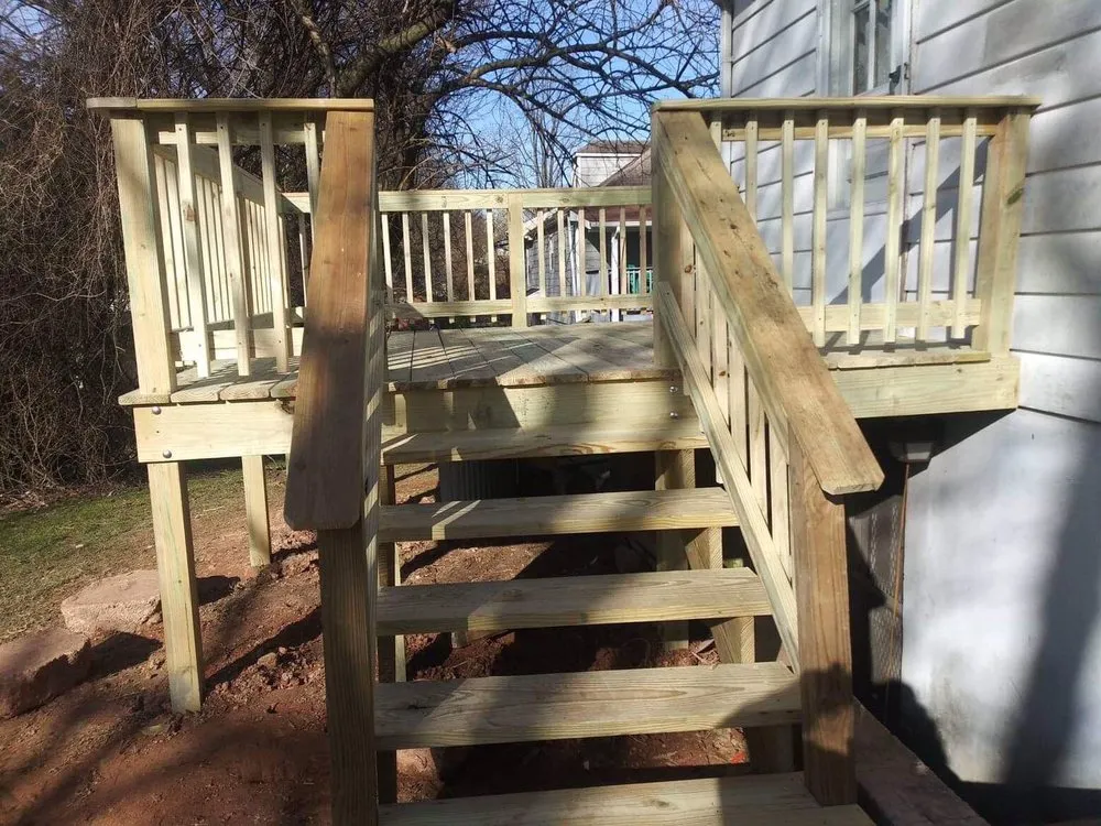 Trusted outdoor landscaping experts serving Lanham, MD - R & M Landscaping & Construction