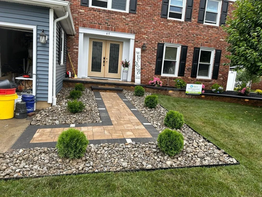 Top-rated yard maintenance in Lindenwold, NJ by R & M Landscaping and Patios