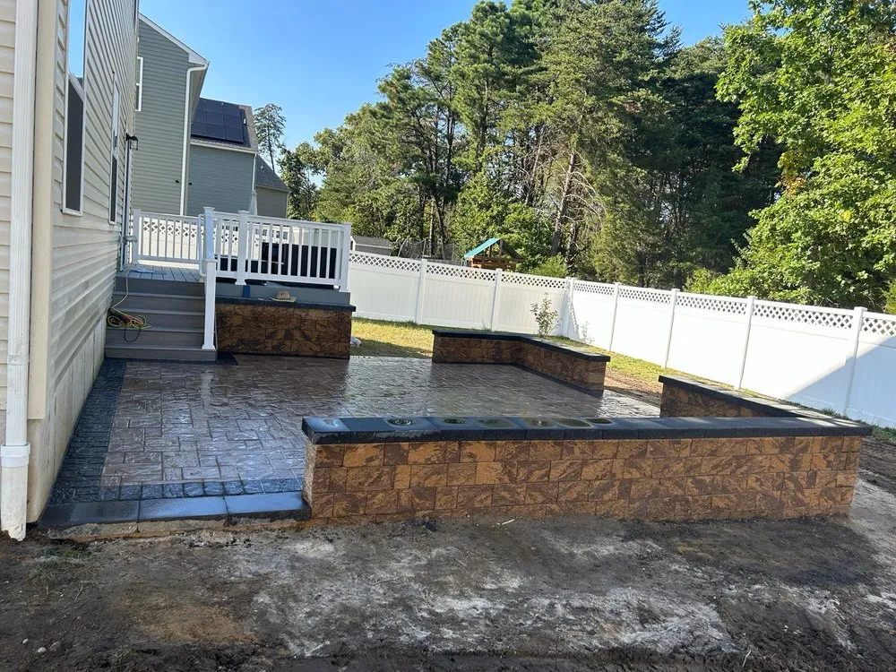 Trusted lawn care service for residential properties across Lindenwold, NJ - R & M Landscaping and Patios