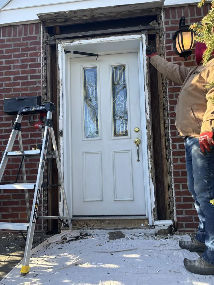 Reliable yard maintenance experts serving Elmont, NY - R & R Construction & More