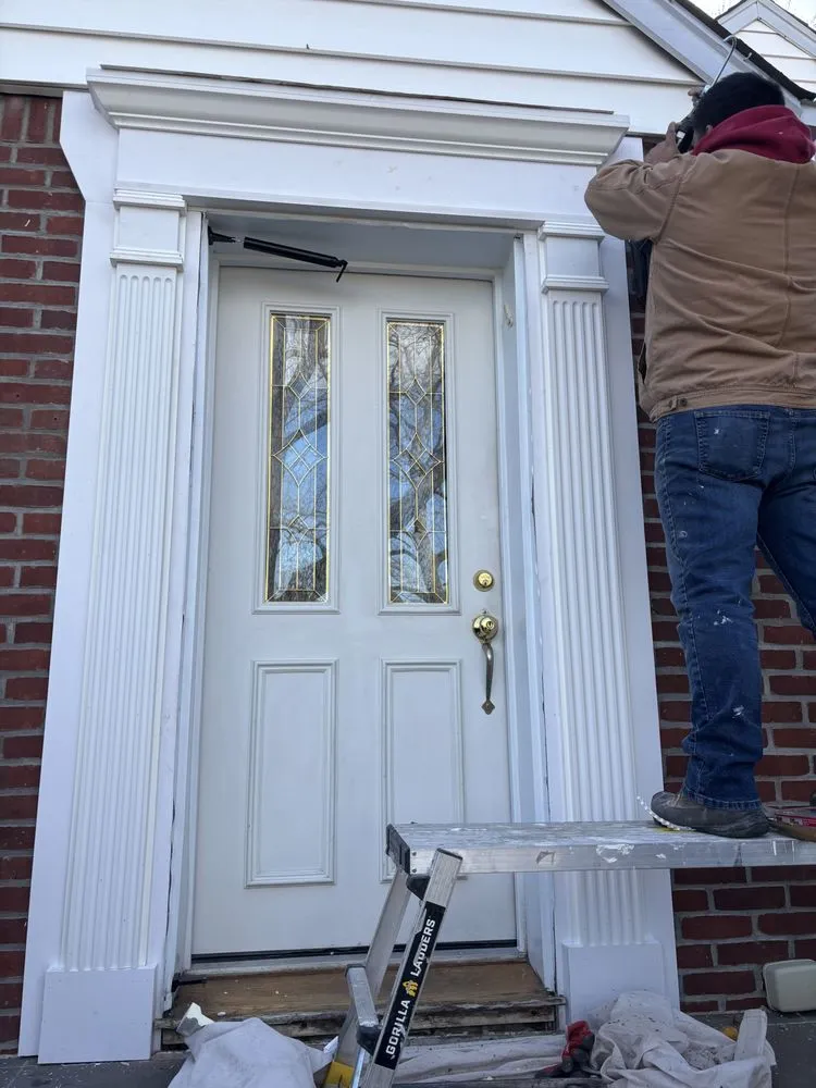 Top-rated lawn mowing service for homes in Elmont, NY by R & R Construction & More