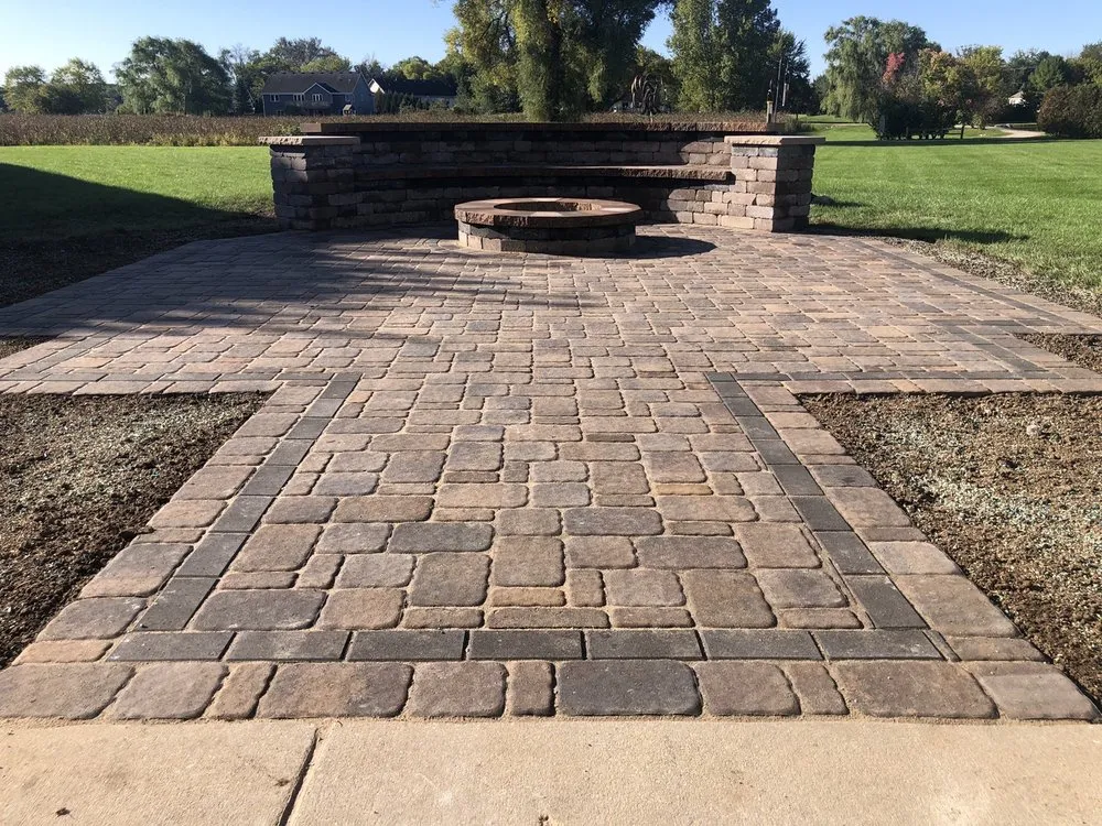 Top-rated lawn care service in Franksville, WI by R & R Enterprises