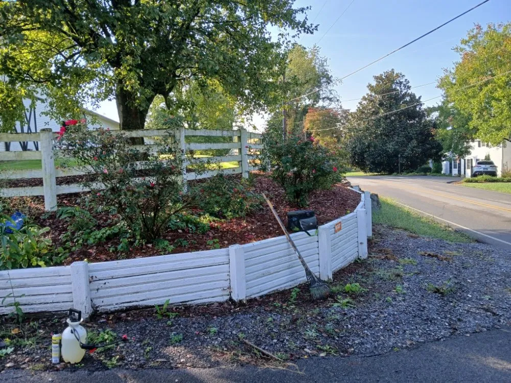 Affordable landscape installation for beautiful yards in Colonial Heights, TN by R & R Landscape Designs