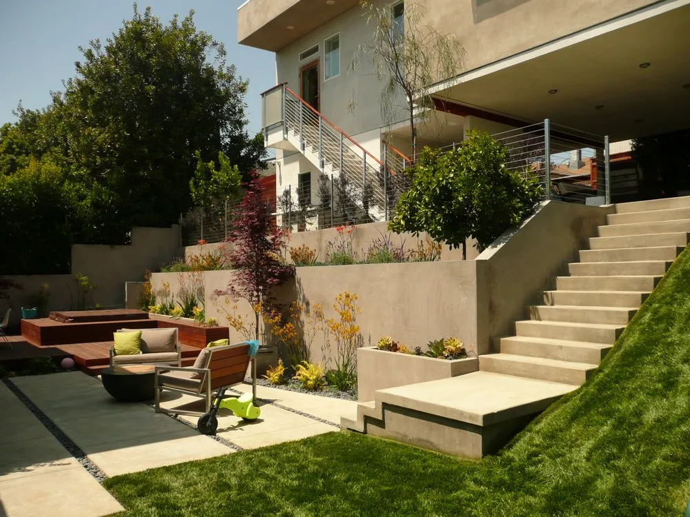 Reliable lawn mowing service in Los Angeles, CA by R & R Landscape Services