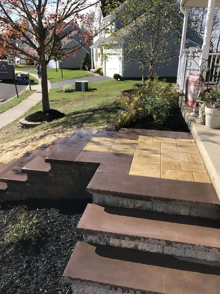 Top-rated landscape design in Schwenksville, PA - R & R Landscaping