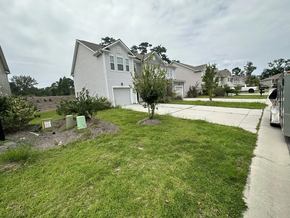 Custom lawn care service for year-round maintenance in North Charleston, SC by R & R Lawn & Landscaping