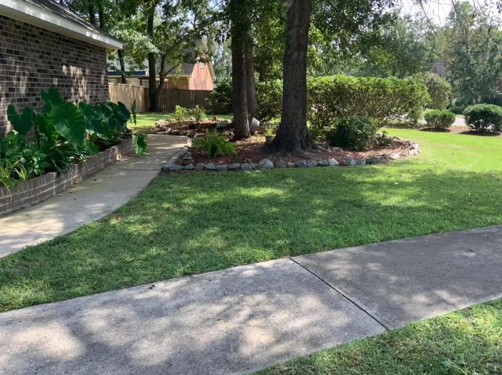 Reliable garden landscaping for residential properties across Ladson, SC - R & R Lawn Care & Pressure Washing