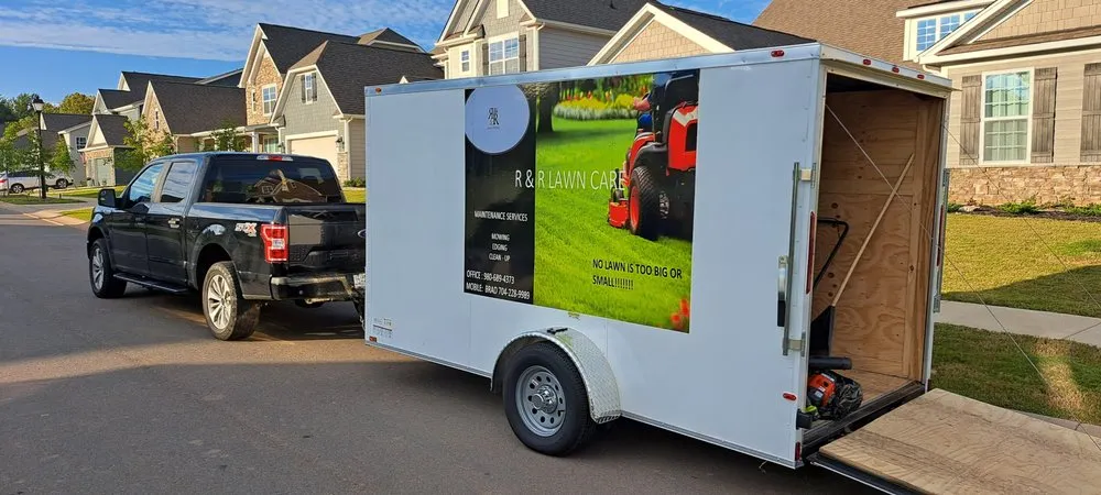 Affordable yard cleanup service in Davidson, NC - R & R Lawn Care