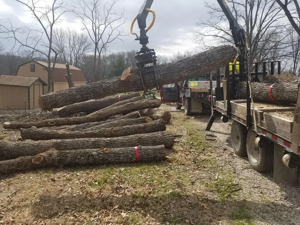 Custom residential landscaping in Houston, MO - R & R Outdoor Services