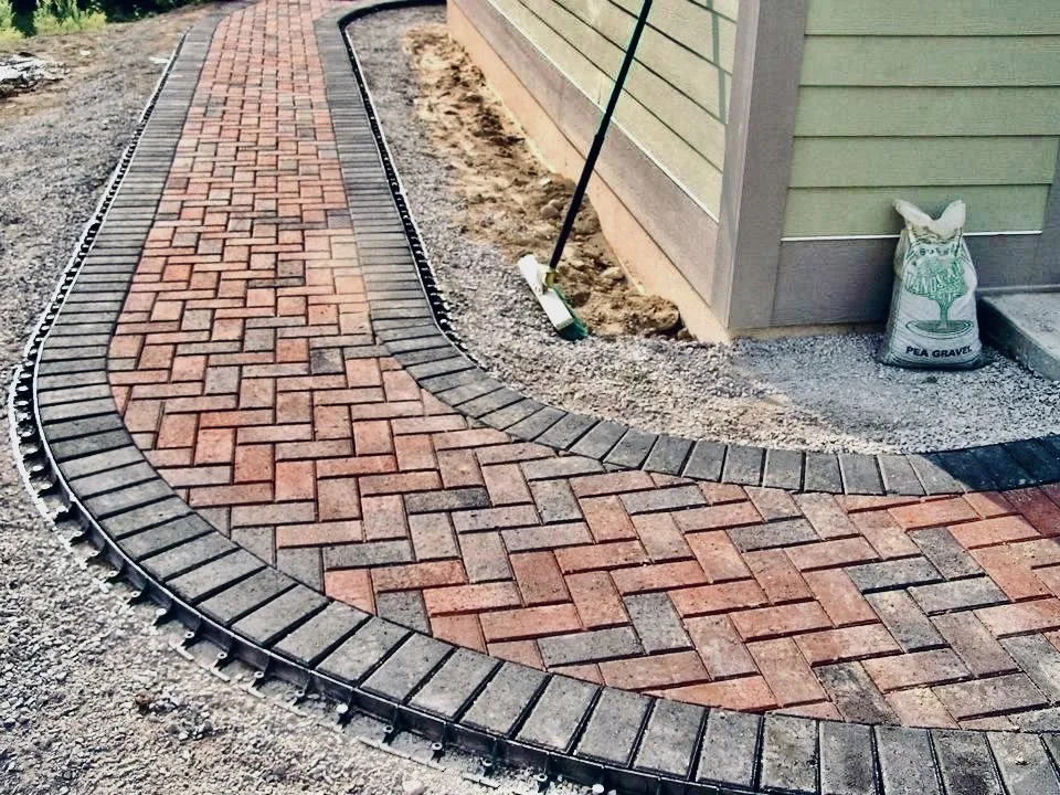 Professional residential landscaping in Santa Fe Springs, CA by R & R Pavers