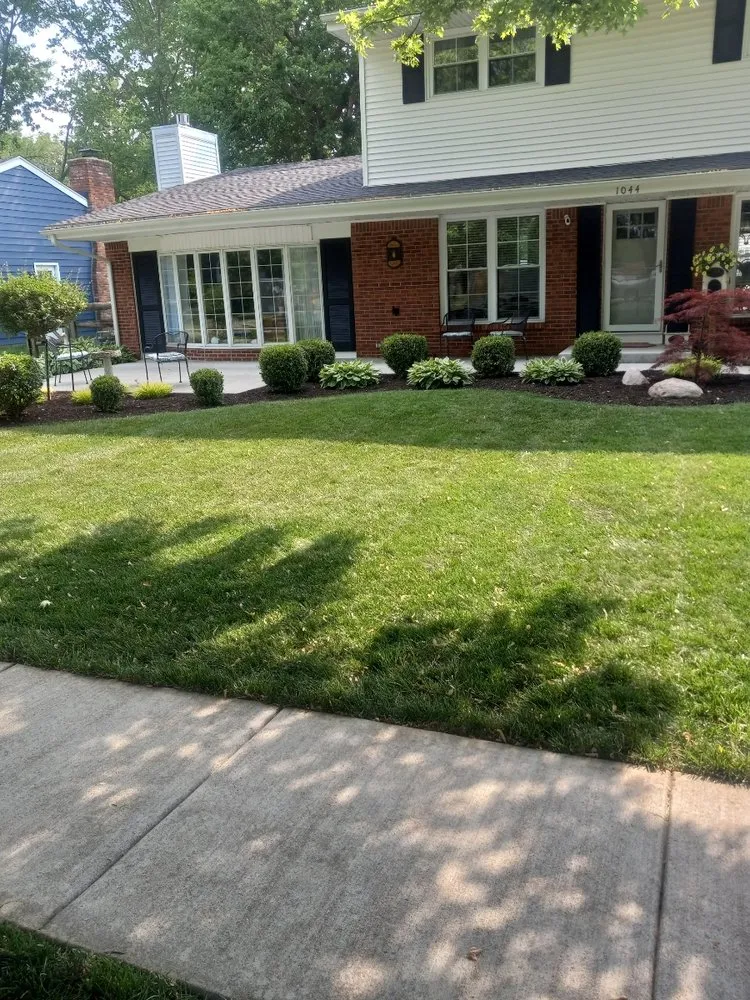 Professional outdoor landscaping for outdoor upgrades in Toledo, OH by R & R’s Yard Crew