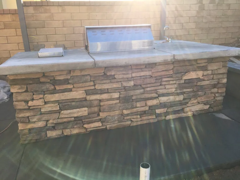 Local yard maintenance experts serving Val Verde, CA - R & S Construction