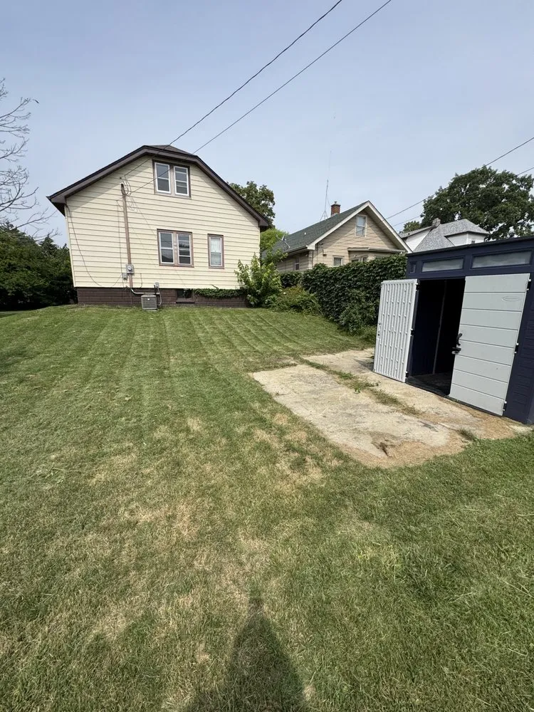 Affordable garden landscaping in Racine, WI by R & S General Services