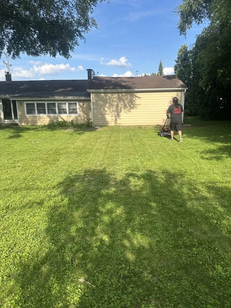 Expert garden landscaping for year-round maintenance across Racine, WI - R & S General Services