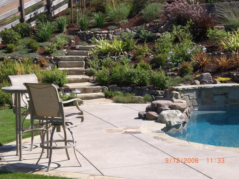 Expert garden landscaping for year-round maintenance in Pleasanton, CA by R & S Landscaping & Maintenance