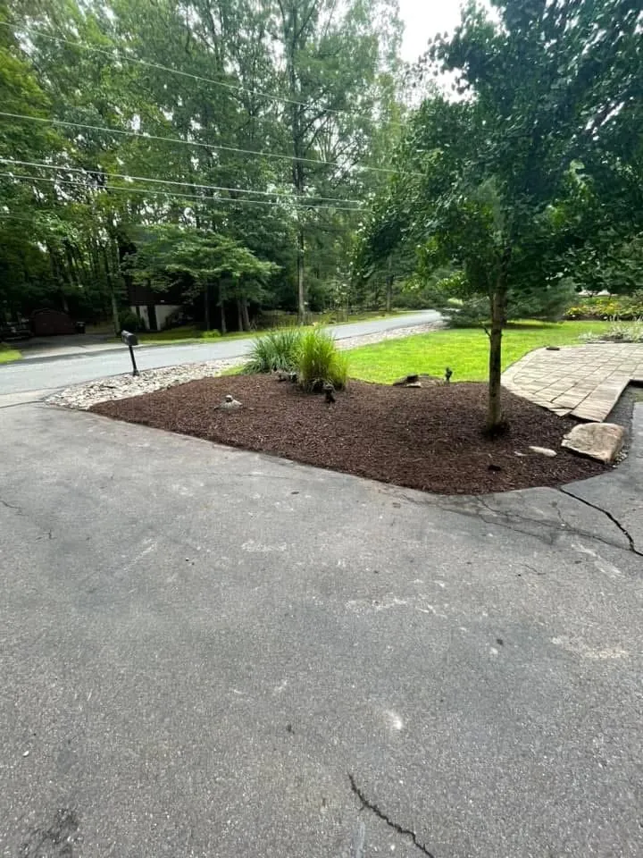 Expert garden landscaping experts serving Mountain Top, PA - R & S Landscaping