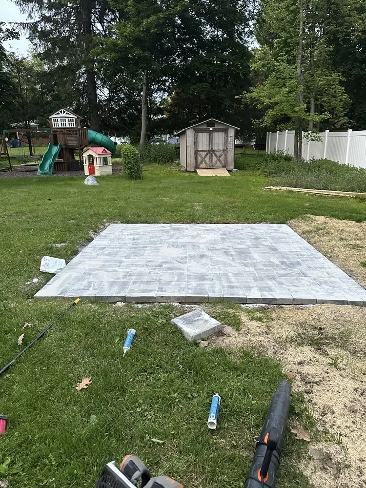 Custom landscape installation experts serving Mountain Top, PA - R & S Landscaping