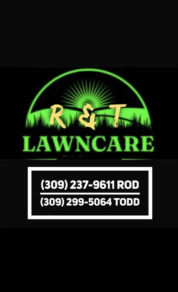 Top-rated garden landscaping with custom design in Galesburg, IL by R & T Lawncare