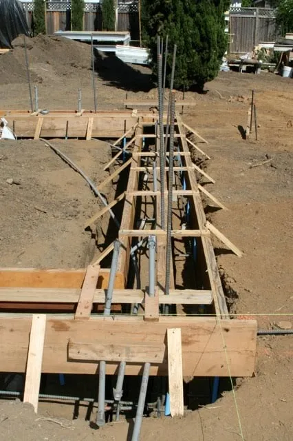 Reliable garden landscaping experts serving Ceres, CA - R A M Construction