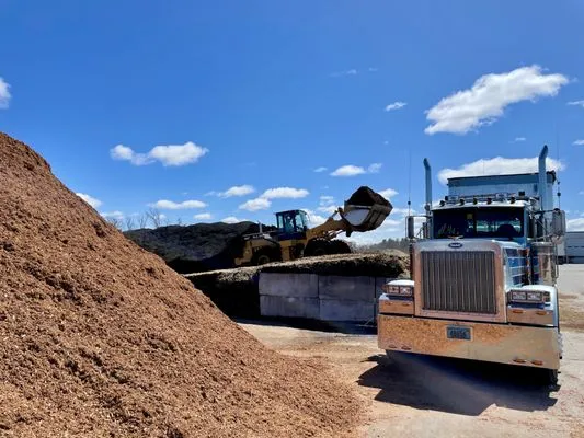 R A Pierce Wholesale Bark Mulch Logo