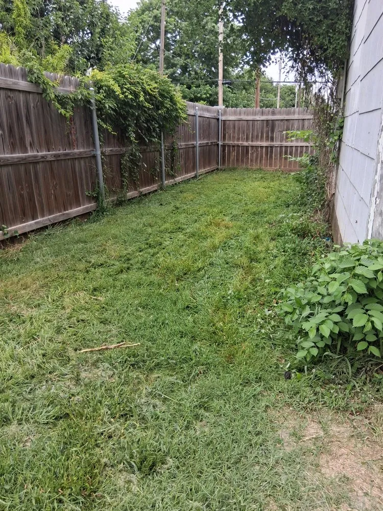 Reliable residential landscaping in Duncan, OK by R and A lawncare and tree service