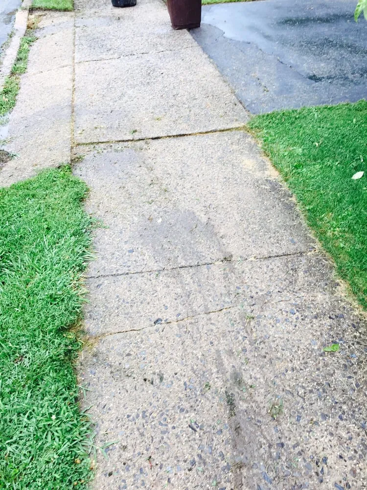 Trusted garden landscaping in Levittown, PA by R and J Property Maintenance