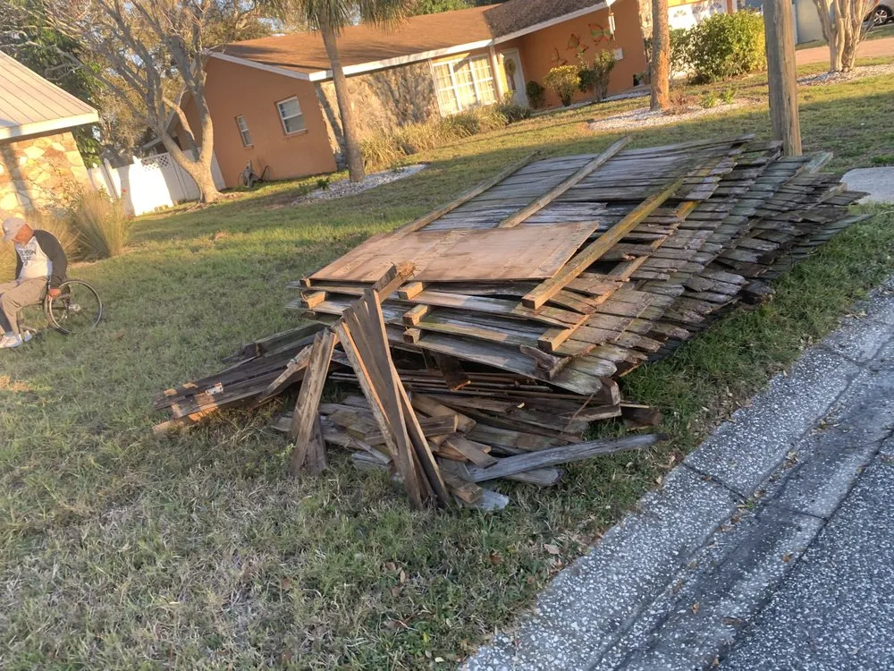 Local residential landscaping experts serving St. Petersburg, FL - R and M Lawn & Landscaping