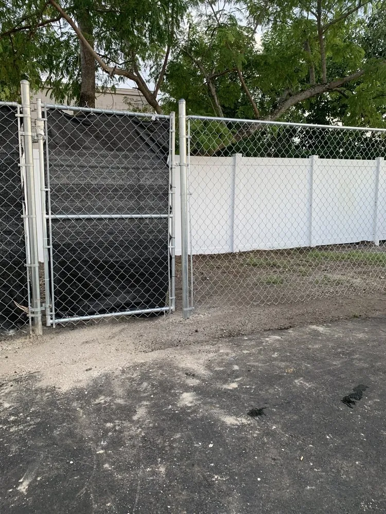 Trusted yard cleanup service experts serving St. Petersburg, FL - R and M Lawn & Landscaping