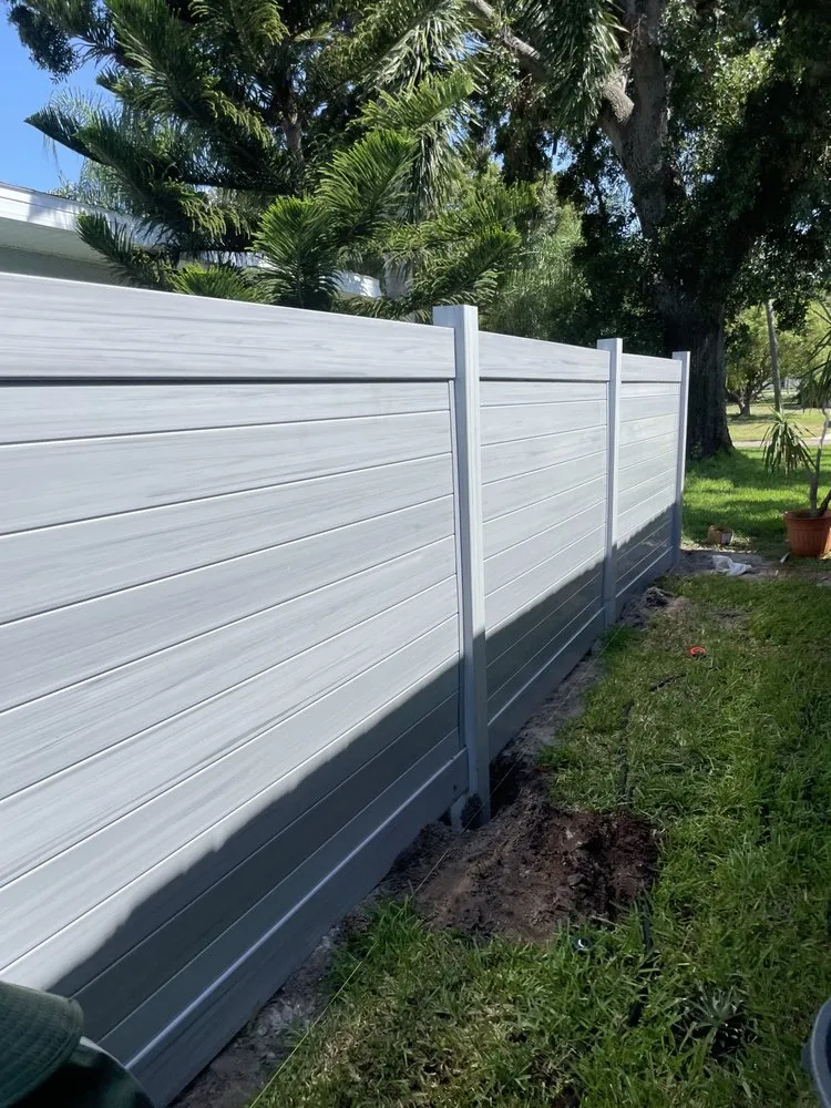 Expert garden landscaping in St. Petersburg, FL by R and M Lawn & Landscaping