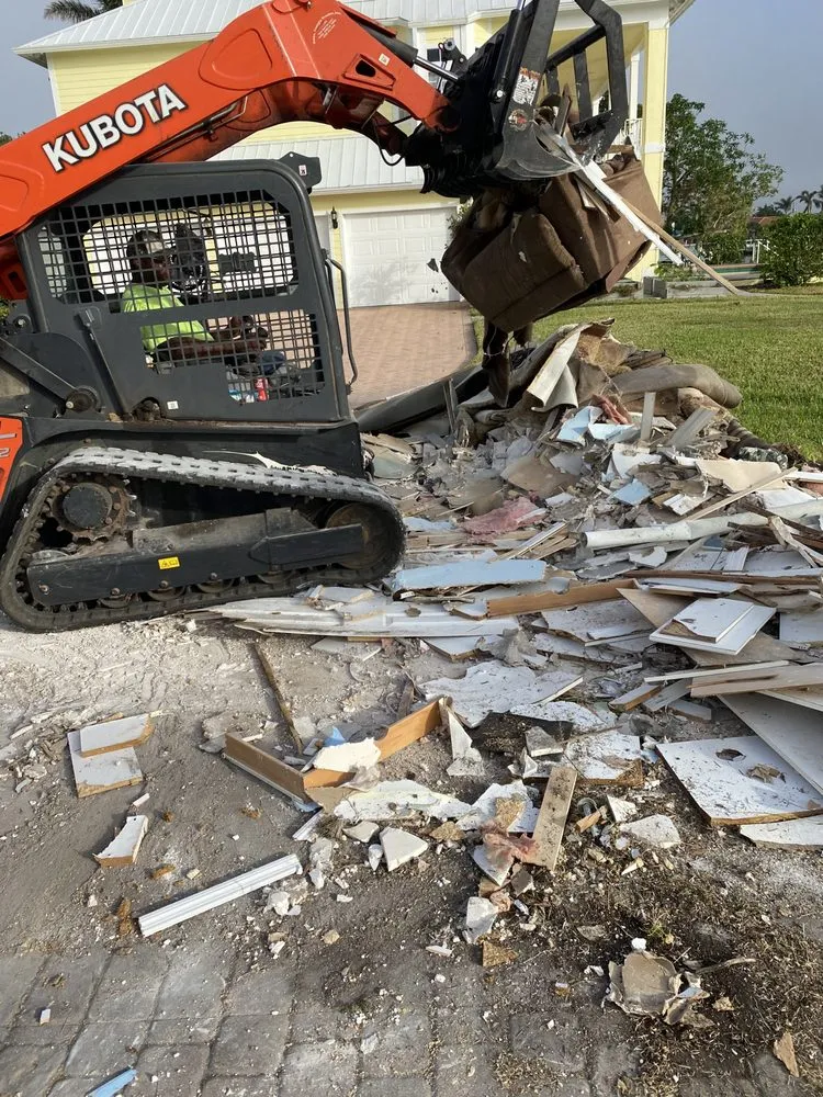 Top-rated lawn mowing service for year-round maintenance in tallahassee, FL by R And M Lawn And Land Services