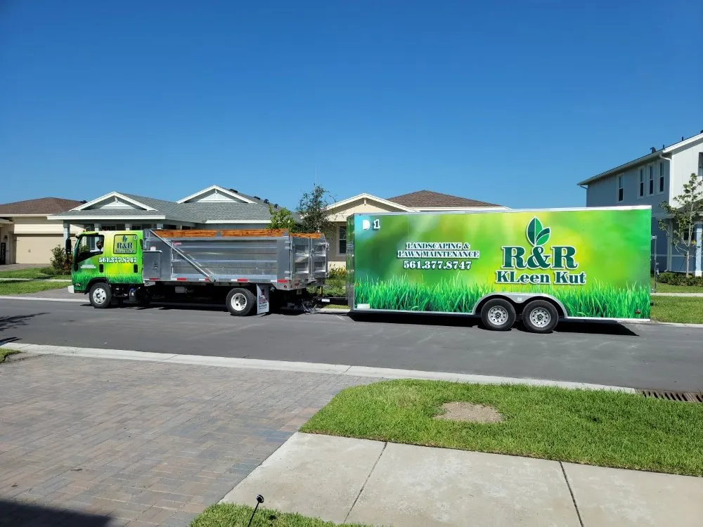 Custom garden landscaping in Wellington, FL by R and R Kleen Kut Landscaping